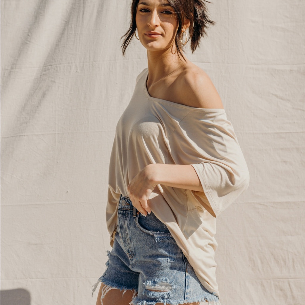 Beige Basic Top / Size Medium